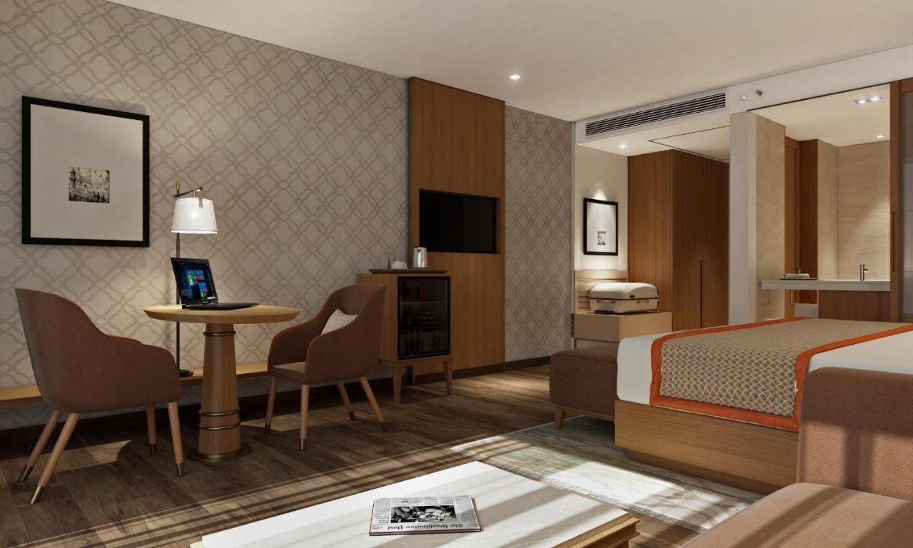 Bellevue Sarovar Premiere Джунагад Екстериор снимка